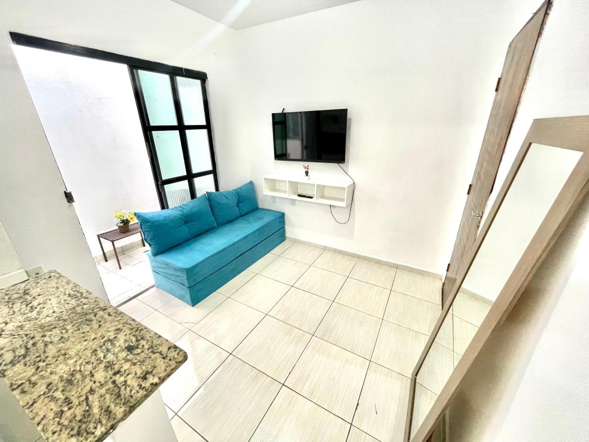 Apartamento Lindo 05 Em Bairro De Em Predio Familiar *